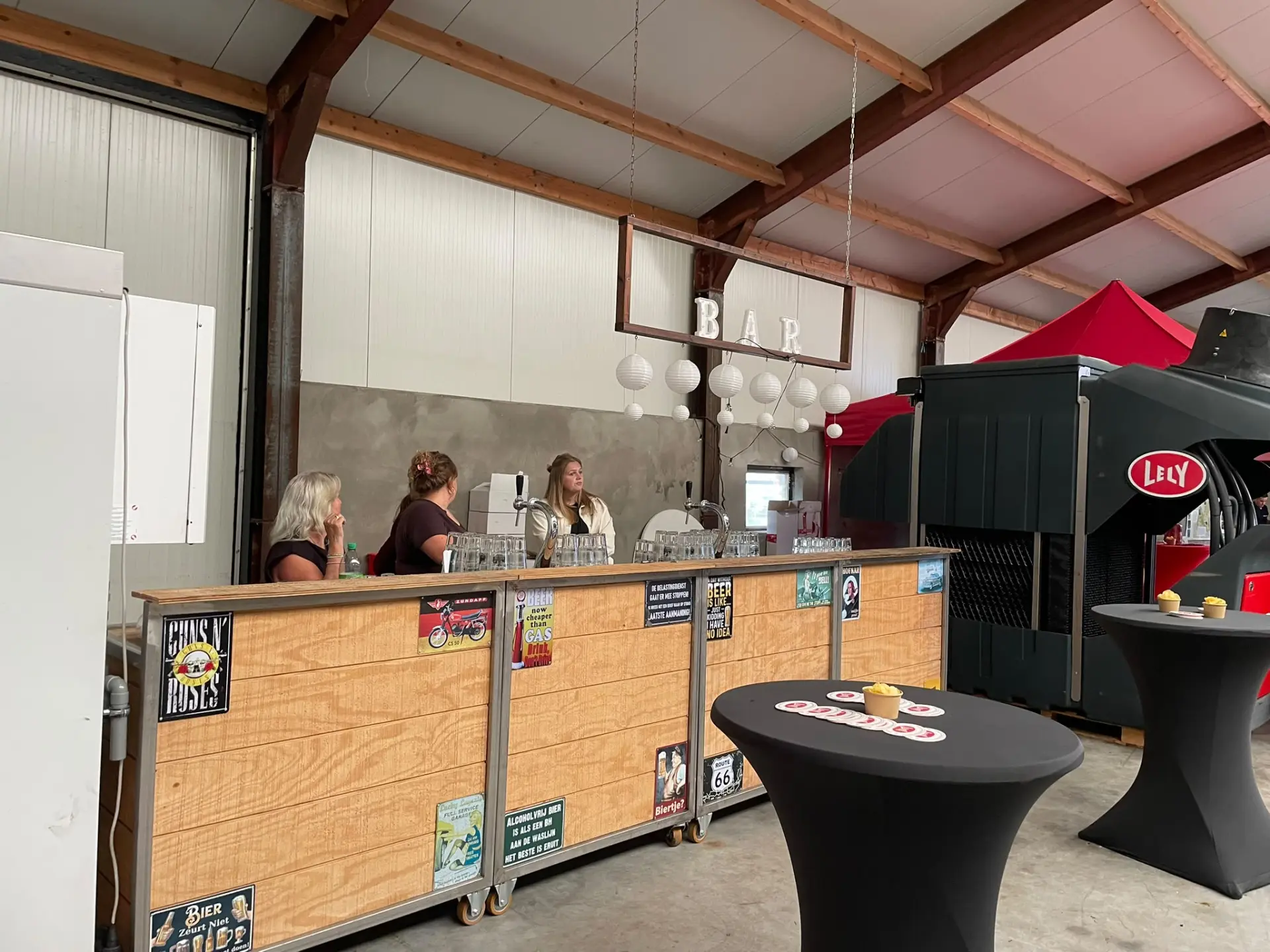 Omslagfoto Feest Lely Leusden